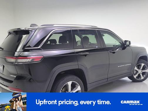 Black 2023 Jeep Grand Cherokee Limited