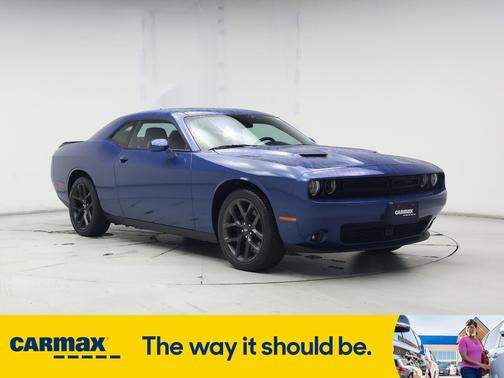 2021 Dodge Challenger SXT