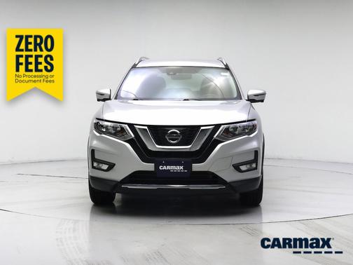 Gray 2017 Nissan Rogue SL