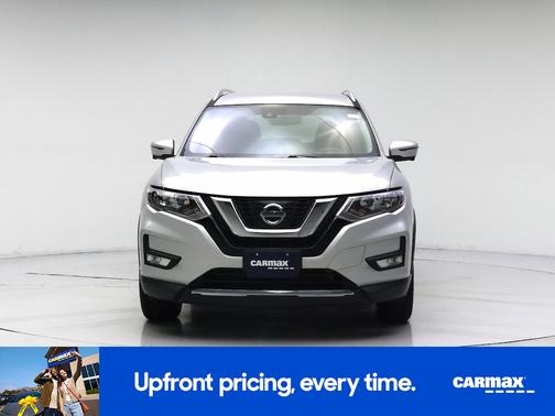 Gray 2017 Nissan Rogue SL