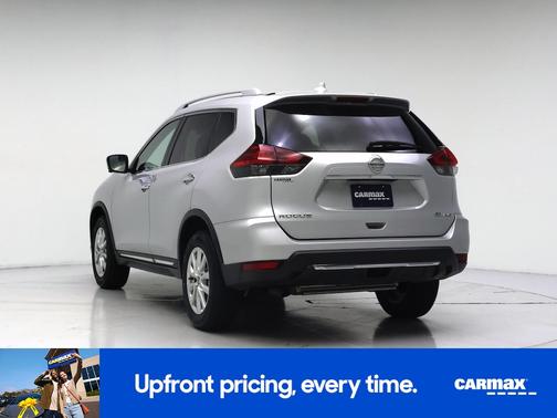 Gray 2017 Nissan Rogue SL