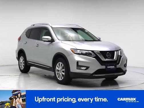 Gray 2017 Nissan Rogue SL