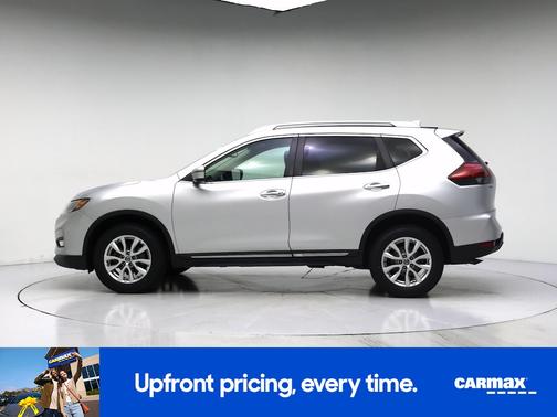 Gray 2017 Nissan Rogue SL