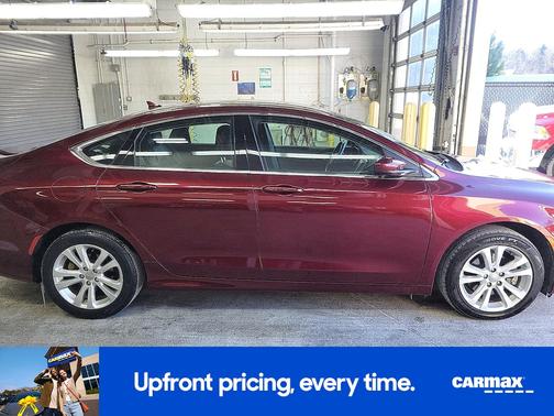 2017 Chrysler 200 Limited Platinum