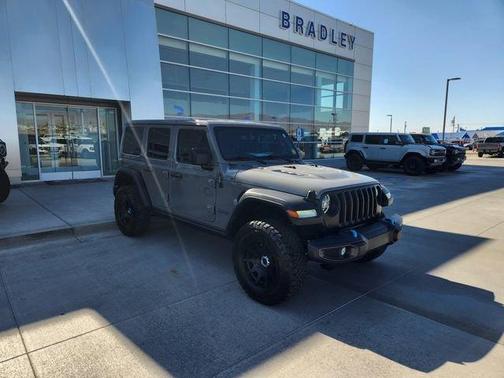 Sting Gray Clearcoat 2022 Jeep Wrangler Unlimited 4xe Rubicon