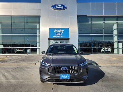 Gray Metallic 2024 Ford Escape Active