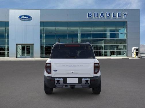 Oxford White 2026 Ford Bronco Sport Badlands