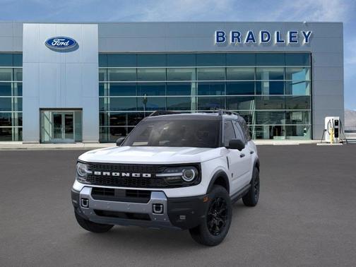 Oxford White 2026 Ford Bronco Sport Badlands