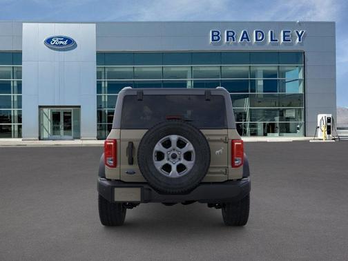 Desert Sand 2026 Ford Bronco Big Bend