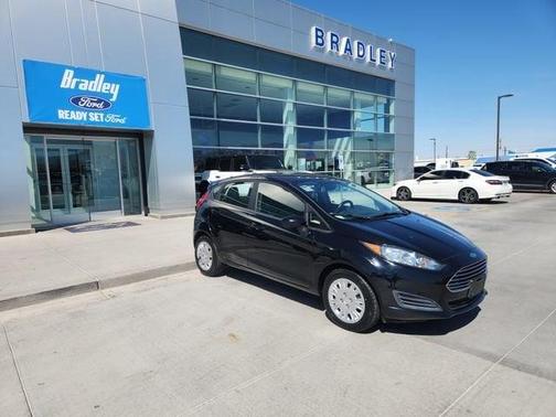 Shadow Black 2018 Ford Fiesta SE