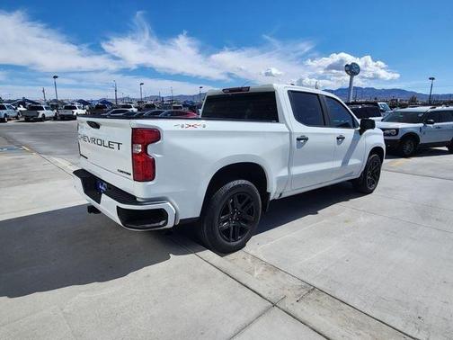 Summit White 2023 Chevrolet Silverado 1500 Custom