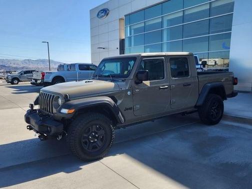 Gator Clearcoat 2020 Jeep Gladiator Sport