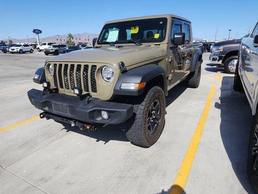 Gator Clearcoat 2020 Jeep Gladiator Sport