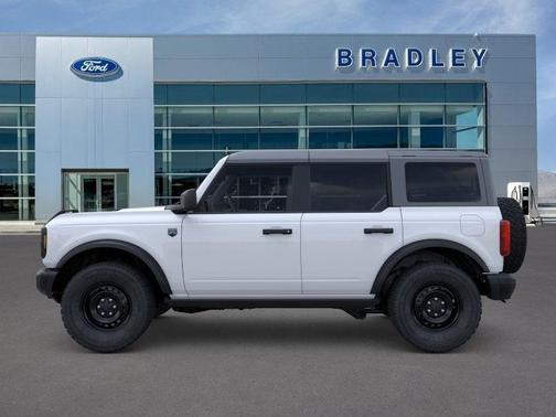 Oxford White 2026 Ford Bronco Big Bend