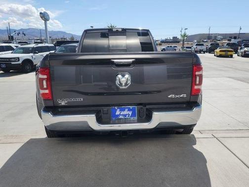 Granite Crystal Clearcoat Metallic 2022 RAM 3500 Laramie