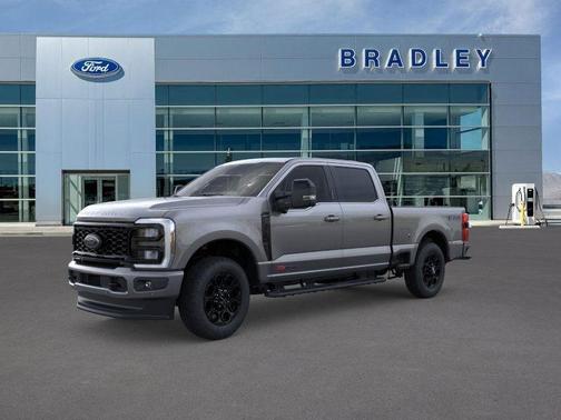 Carbonized Gray Metallic 2026 Ford F-350 Lariat Super Duty