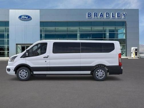 Oxford White 2026 Ford Transit-350