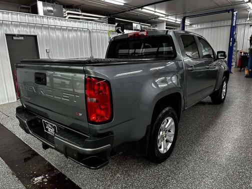 Satin Steel Metallic 2021 Chevrolet Colorado LT