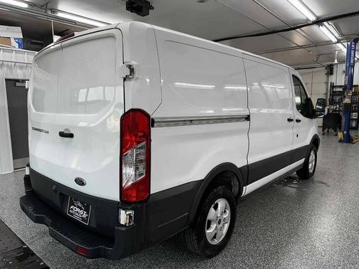 2018 Ford Transit-250 Base