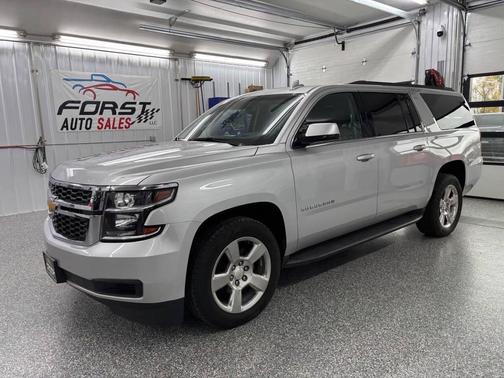 2016 Chevrolet Suburban LT