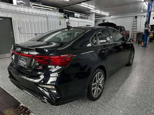 Aurora Black 2019 Kia Forte S