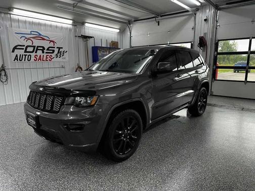 2019 Jeep Grand Cherokee Altitude