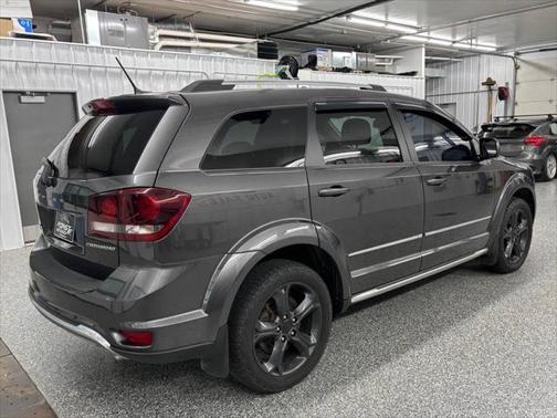 2018 Dodge Journey Crossroad