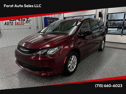 2023 Chrysler Voyager LX