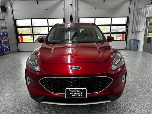 Rapid Red Metallic Tinted Clearcoat 2020 Ford Escape SEL