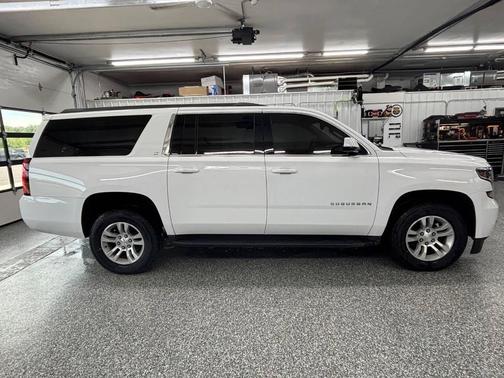 2019 Chevrolet Suburban LT