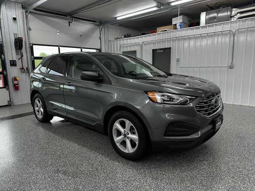2021 Ford Edge SE