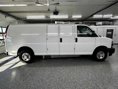 2021 Chevrolet Express 2500 RWD 2500 Extended Wheelbase WT