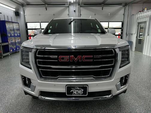 Summit White 2022 GMC Yukon XL SLT