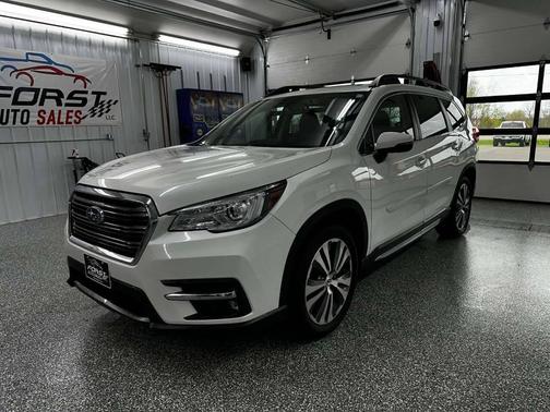 Crystal White Pearl 2019 Subaru Ascent Limited 7-Passenger