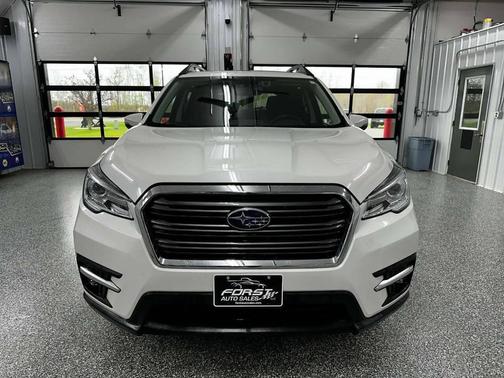 Crystal White Pearl 2019 Subaru Ascent Limited 7-Passenger