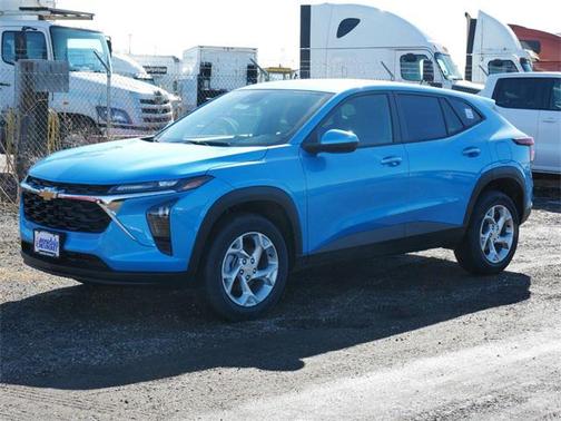 2025 Chevrolet Trax LS