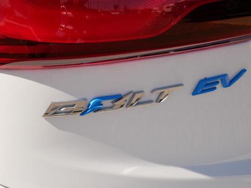 2017 Chevrolet Bolt EV LT