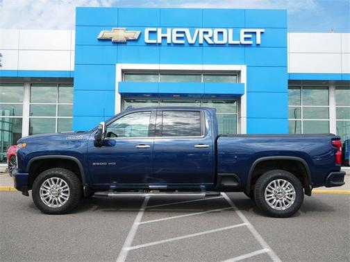 2022 Chevrolet Silverado 2500 High Country
