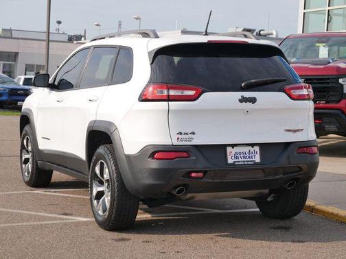 Bright White Clearcoat 2014 Jeep Cherokee Trailhawk