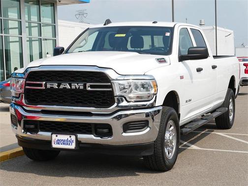 2020 RAM 2500 Tradesman Crew Cab 4X4 8' Box