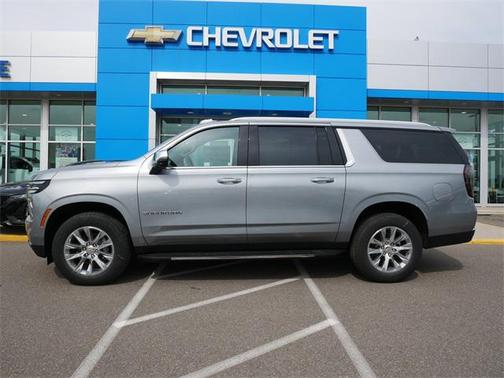 2025 Chevrolet Suburban Premier