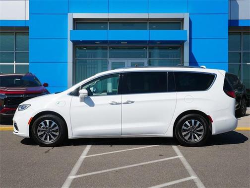 2021 Chrysler Pacifica Hybrid Touring L