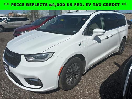 2021 Chrysler Pacifica Hybrid Touring L
