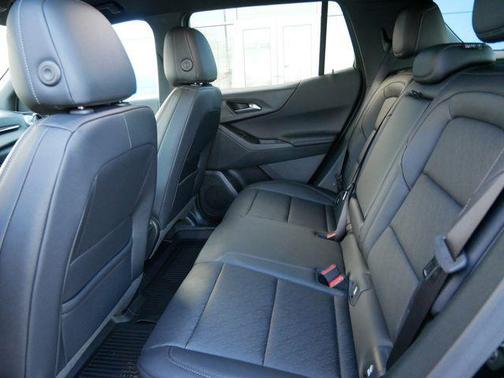 Mosaic Black Metallic 2026 Chevrolet Equinox 1LT