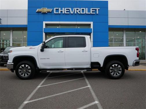 2026 Chevrolet Silverado 3500 LT