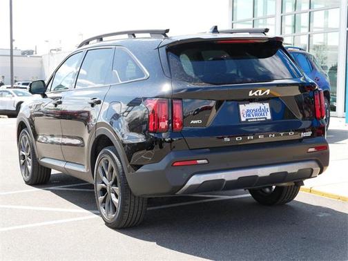 2022 Kia Sorento SX