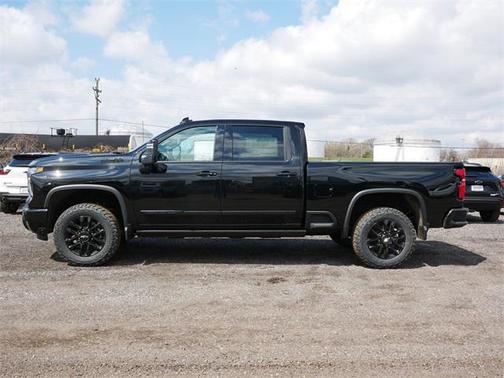 2025 Chevrolet Silverado 3500 High Country