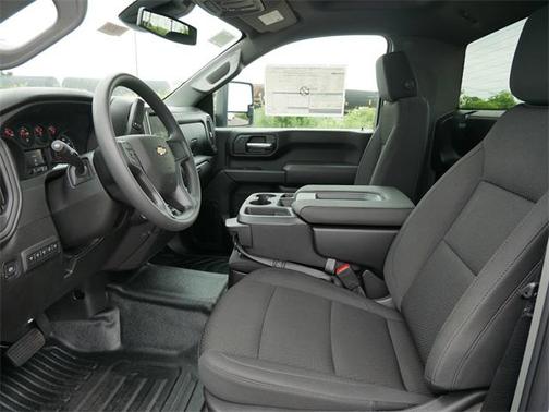 2025 Chevrolet Silverado 3500 WT