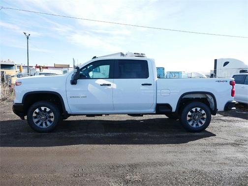 2025 Chevrolet Silverado 2500 Custom