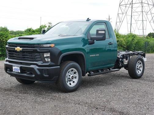 2025 Chevrolet Silverado 3500 WT